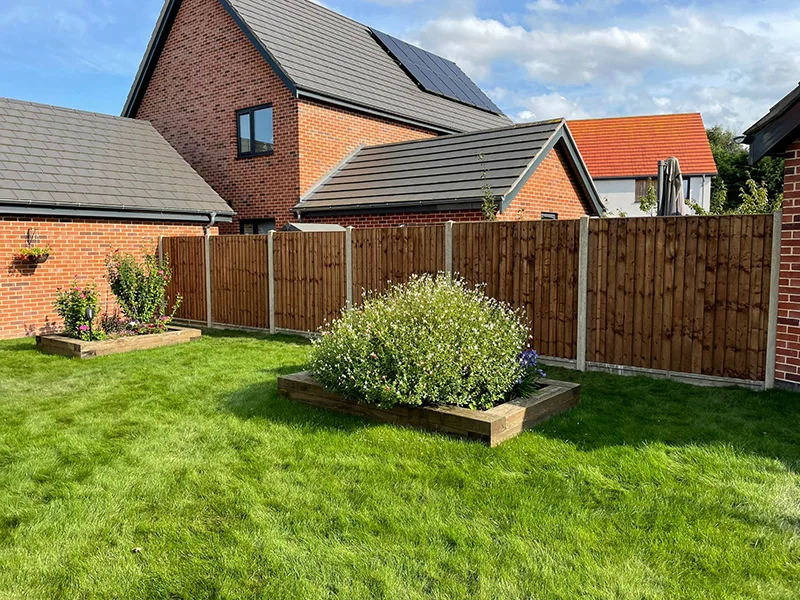 Fence Installation - Norfolk Based Fencing Contractor 3 Domestic Fencing