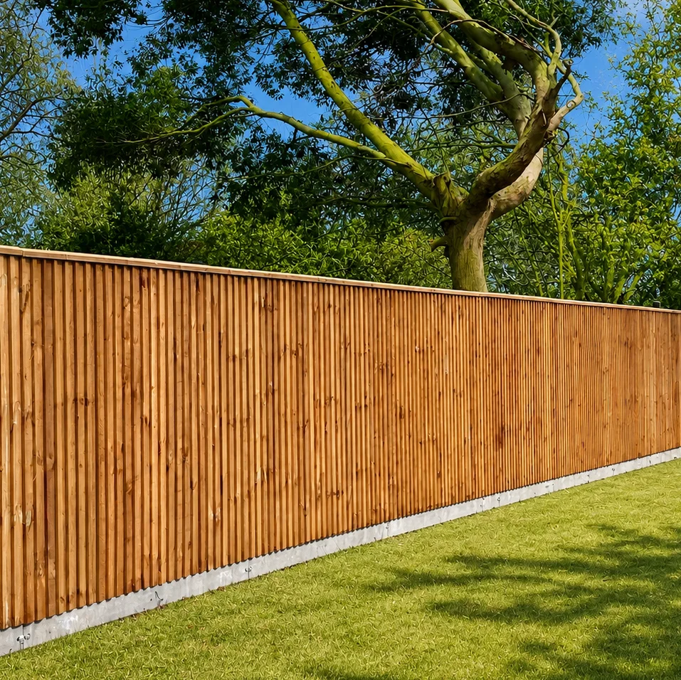 1.8m Feather Edge Board 125mm x 22mm 1 Continuous closeboard fencing with vertical featheredge boards above concrete gravel boards